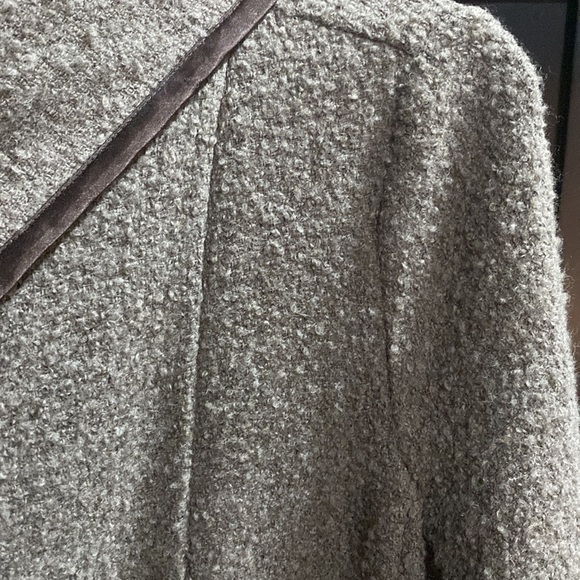 Gap Women’s Teddy Bear Sweater Cardigan Brown Jacket with pockets size XL Coat - Picture 3 of 7